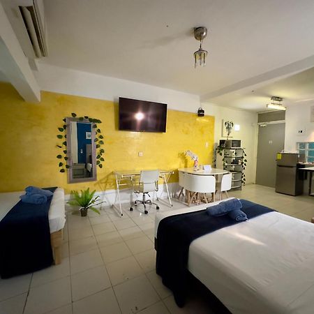 Suites Brisa Marina - Atras De Playa Regatas Y El Malecon, 6 Calles Del Acuario 베라크루즈 외부 사진