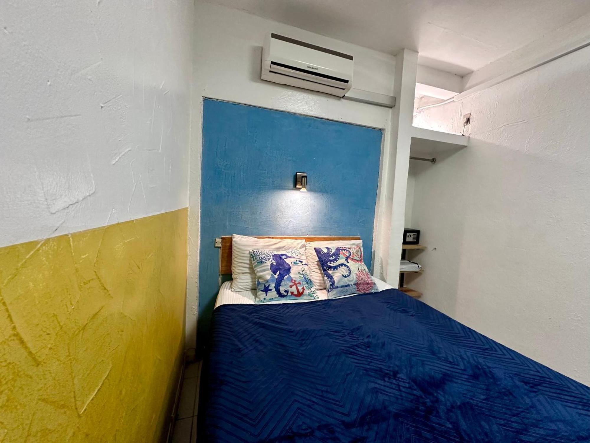 Suites Brisa Marina - Atras De Playa Regatas Y El Malecon, 6 Calles Del Acuario 베라크루즈 외부 사진