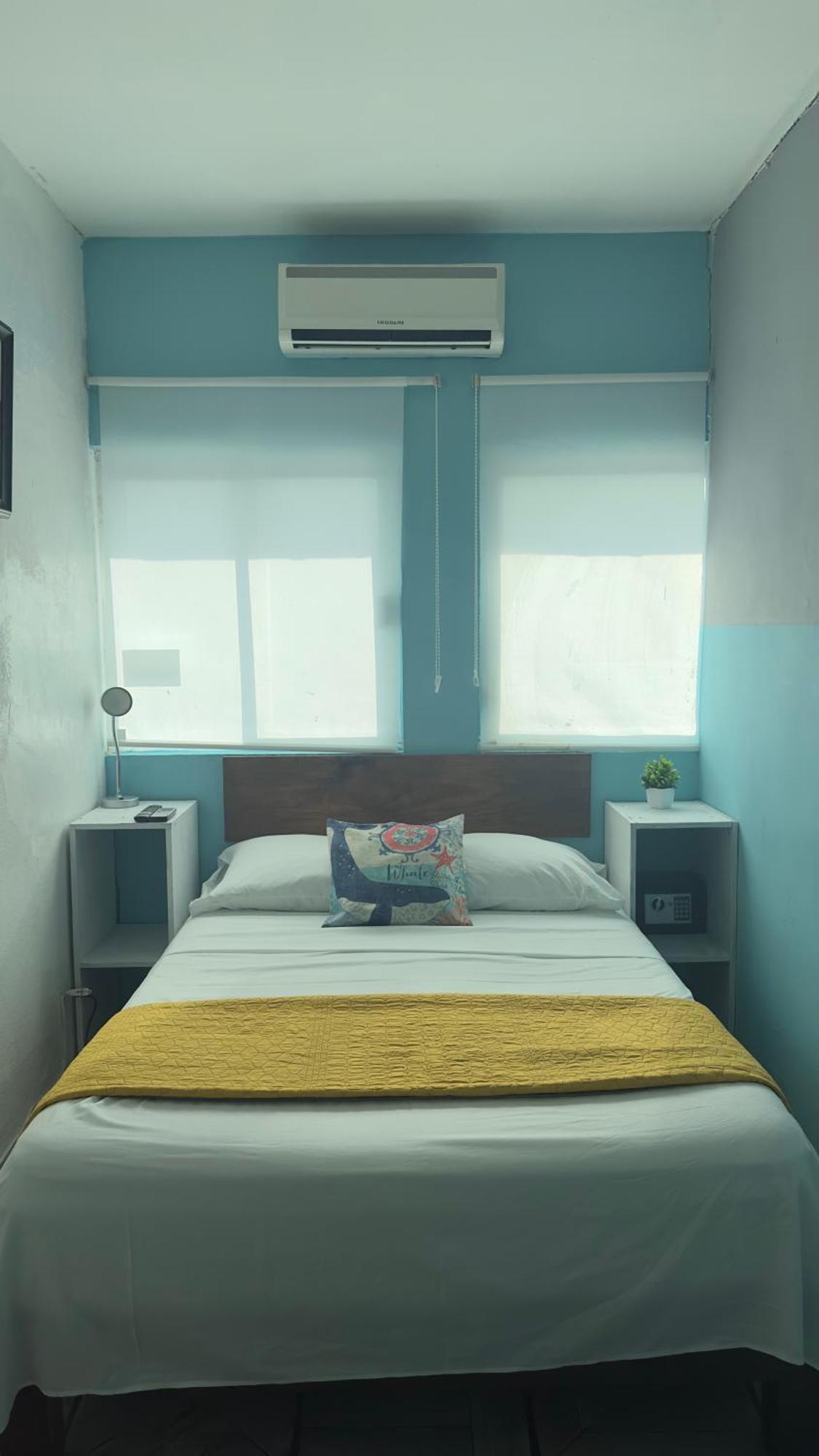 Suites Brisa Marina - Atras De Playa Regatas Y El Malecon, 6 Calles Del Acuario 베라크루즈 외부 사진